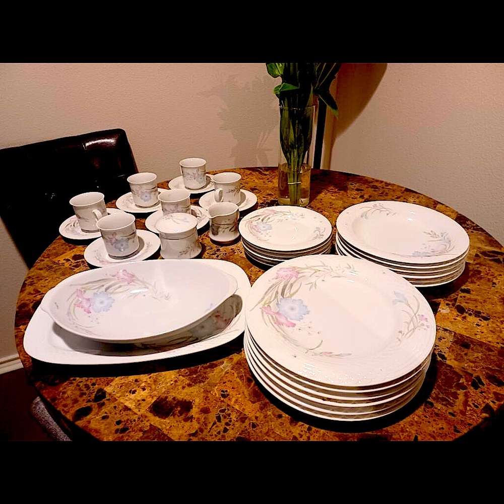 China Pearl Fine China